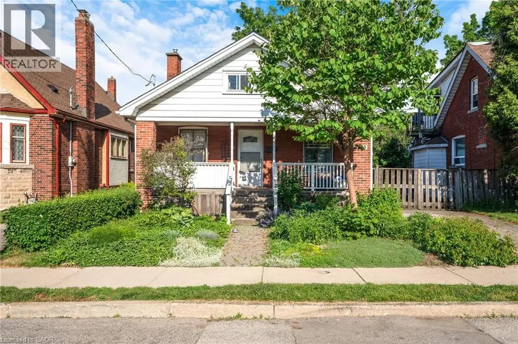 295 Keswick Court Hamilton ON L8K 2S6