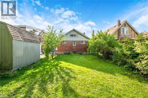 295 Keswick Court Hamilton ON L8K 2S6