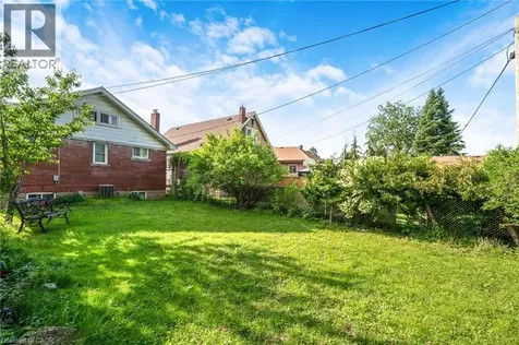 295 Keswick Court Hamilton ON L8K 2S6