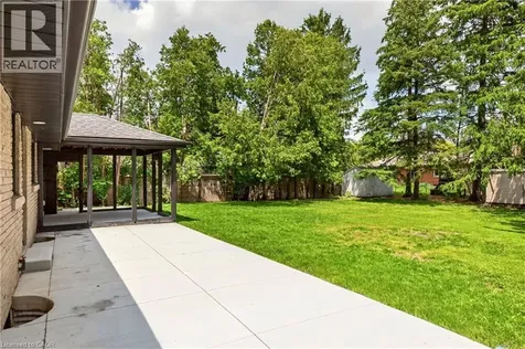 371 Robina Road Ancaster ON L9G 2L9