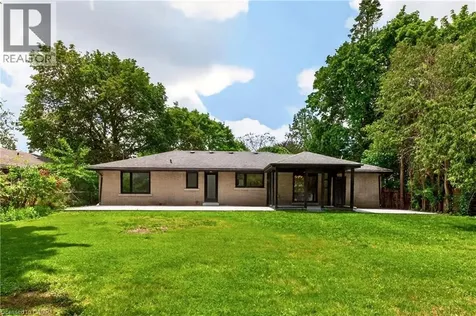 371 Robina Road Ancaster ON L9G 2L9