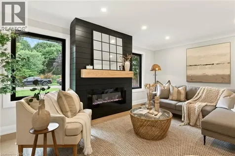 371 Robina Road Ancaster ON L9G 2L9