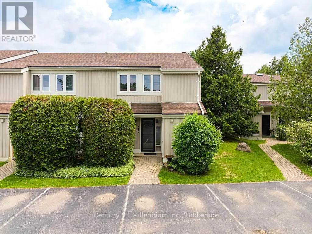 22 Dawson Drive Collingwood ON L9Y 5B4