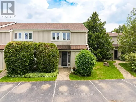 22 Dawson Drive Collingwood ON L9Y 5B4