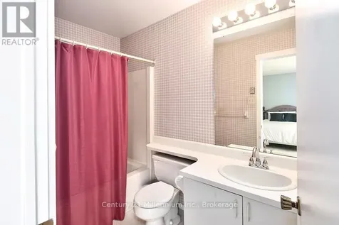 22 Dawson Drive Collingwood ON L9Y 5B4