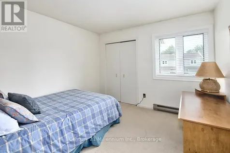 22 Dawson Drive Collingwood ON L9Y 5B4