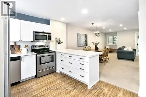 22 Dawson Drive Collingwood ON L9Y 5B4