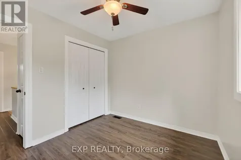 11 Boulder Way Ottawa ON K2J 4R7