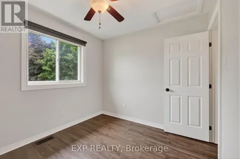 11 Boulder Way Ottawa ON K2J 4R7