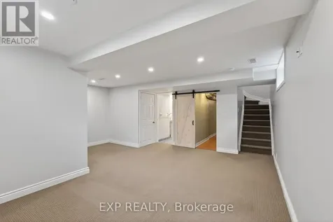 11 Boulder Way Ottawa ON K2J 4R7
