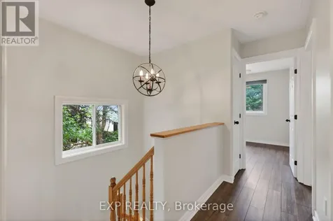 11 Boulder Way Ottawa ON K2J 4R7