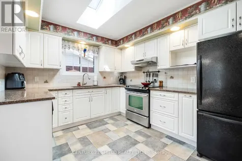 19 Spruce Street South Stormont ON K0C 1M0