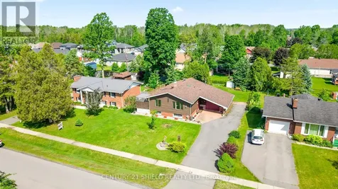 19 Spruce Street South Stormont ON K0C 1M0