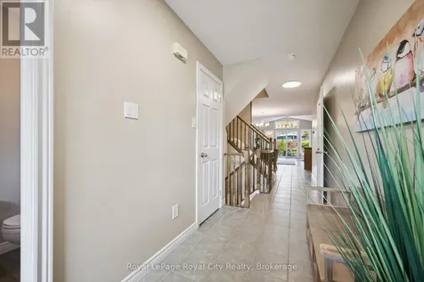 462 Lausanne Crescent Waterloo ON N2T 2X4