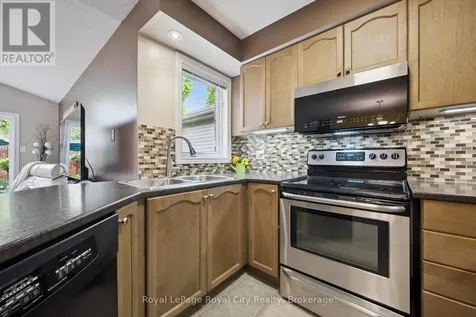 462 Lausanne Crescent Waterloo ON N2T 2X4