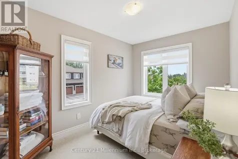 46 Greaves Avenue Collingwood ON L9Y 0Z5