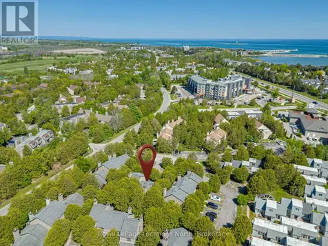 5 Dawson Drive Collingwood ON L9Y 5T9