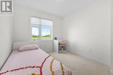 43 Finglas Court Ottawa ON K2J 6Y6
