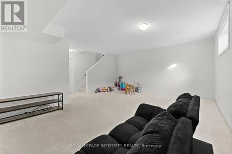 43 Finglas Court Ottawa ON K2J 6Y6