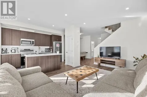 43 Finglas Court Ottawa ON K2J 6Y6