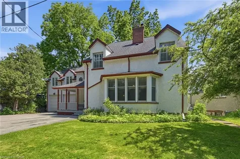 3 Ancaster Street East Dundas ON L9H 4K2
