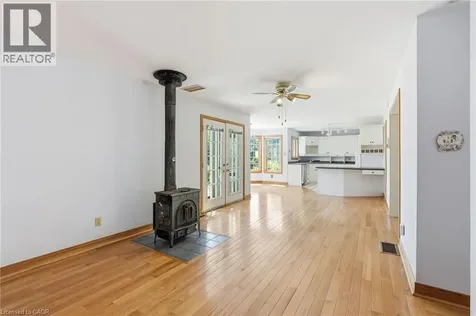 3 Ancaster Street East Dundas ON L9H 4K2