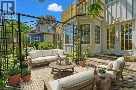 3 Ancaster Street East Dundas ON L9H 4K2
