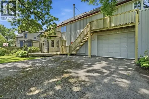 3 Ancaster Street East Dundas ON L9H 4K2