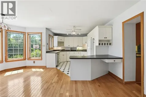 3 Ancaster Street East Dundas ON L9H 4K2