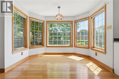3 Ancaster Street East Dundas ON L9H 4K2