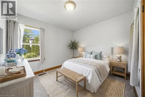 253 Maurice Drive Oakville ON L6K 2X2