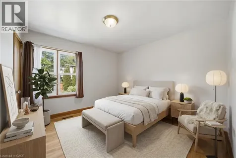 253 Maurice Drive Oakville ON L6K 2X2