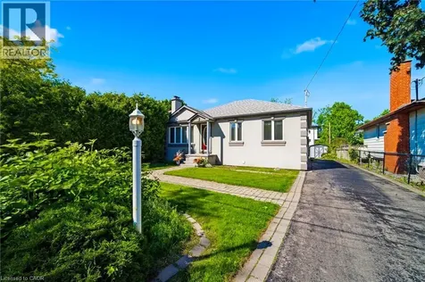 253 Maurice Drive Oakville ON L6K 2X2