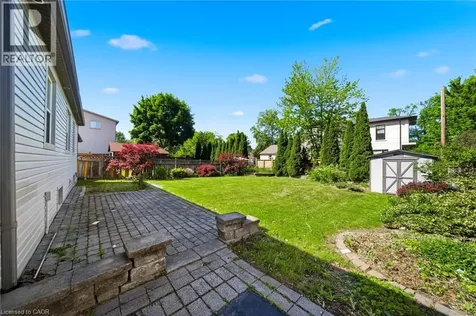 253 Maurice Drive Oakville ON L6K 2X2