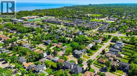 253 Maurice Drive Oakville ON L6K 2X2