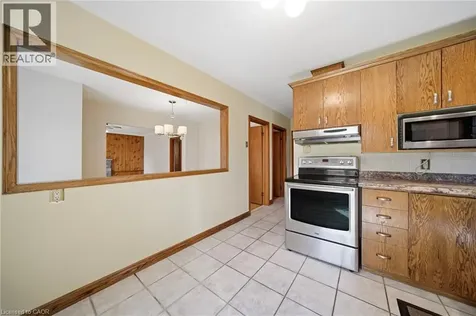 253 Maurice Drive Oakville ON L6K 2X2