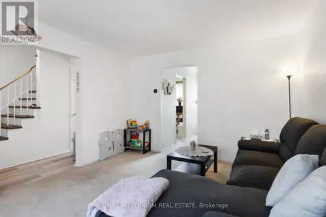 14 Laurier Court Brampton (heart Lake East) ON L6Z 1J5