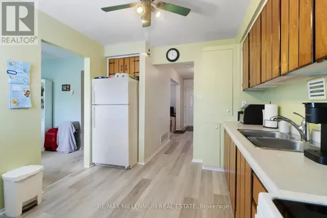 14 Laurier Court Brampton (heart Lake East) ON L6Z 1J5