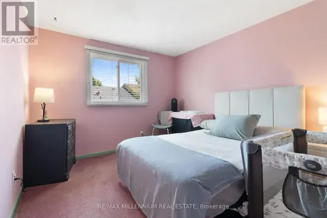 14 Laurier Court Brampton (heart Lake East) ON L6Z 1J5