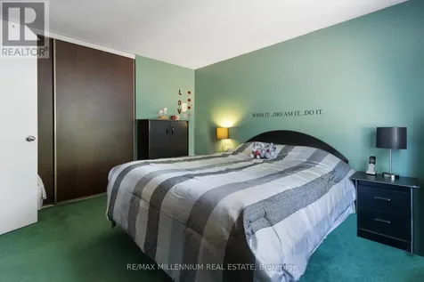 14 Laurier Court Brampton (heart Lake East) ON L6Z 1J5
