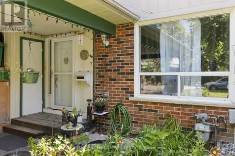 14 Laurier Court Brampton (heart Lake East) ON L6Z 1J5