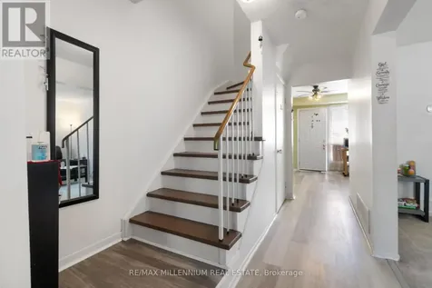 14 Laurier Court Brampton (heart Lake East) ON L6Z 1J5