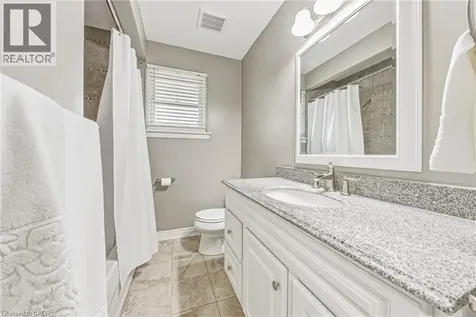 1208 Homewood Drive Burlington ON L7P 2M4