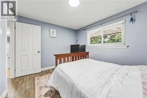 1208 Homewood Drive Burlington ON L7P 2M4