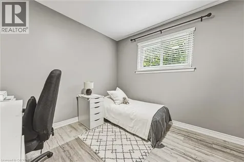 1208 Homewood Drive Burlington ON L7P 2M4