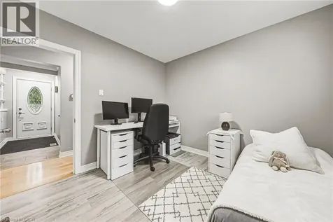 1208 Homewood Drive Burlington ON L7P 2M4