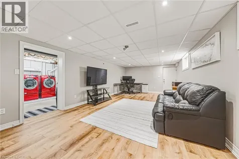 1208 Homewood Drive Burlington ON L7P 2M4