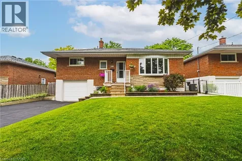 1208 Homewood Drive Burlington ON L7P 2M4