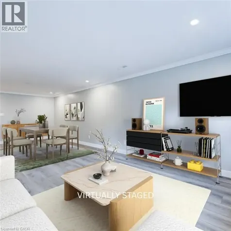 2367 Middlesmoor Crescent Burlington ON L7P 3X4