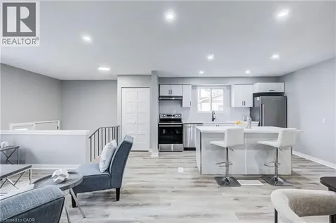 2367 Middlesmoor Crescent Burlington ON L7P 3X4